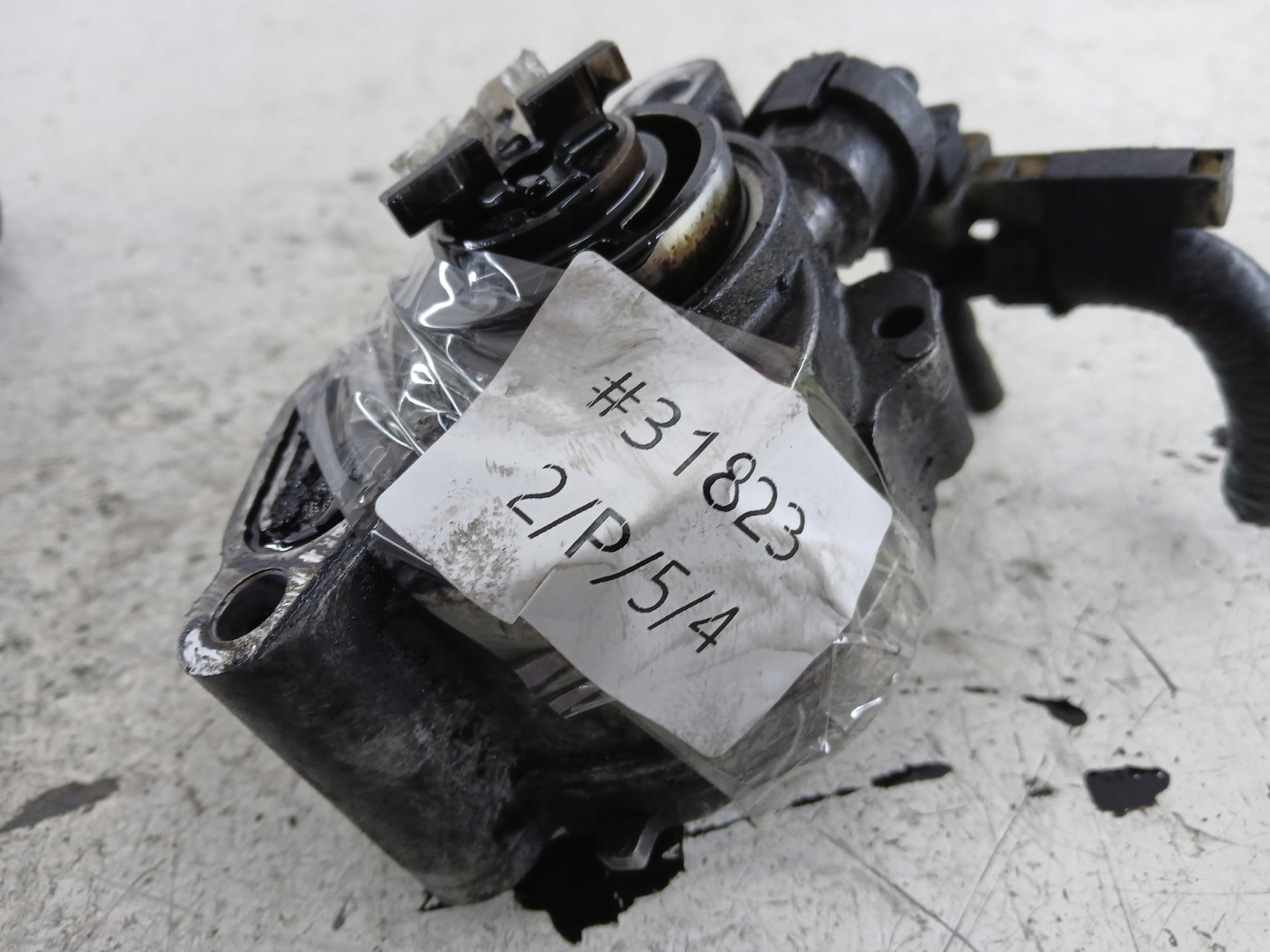 FORD FOCUS MK2 1.6 TDCI MAZDA 3 e 1.6 D Pompa VACUM D156-2C2