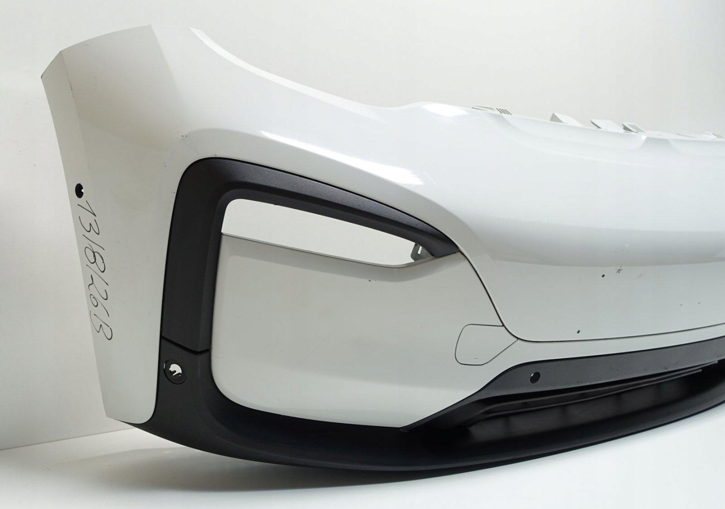 BMW i3 I3 LIFT 7462280 below 6 PDC 2017- bumper front front