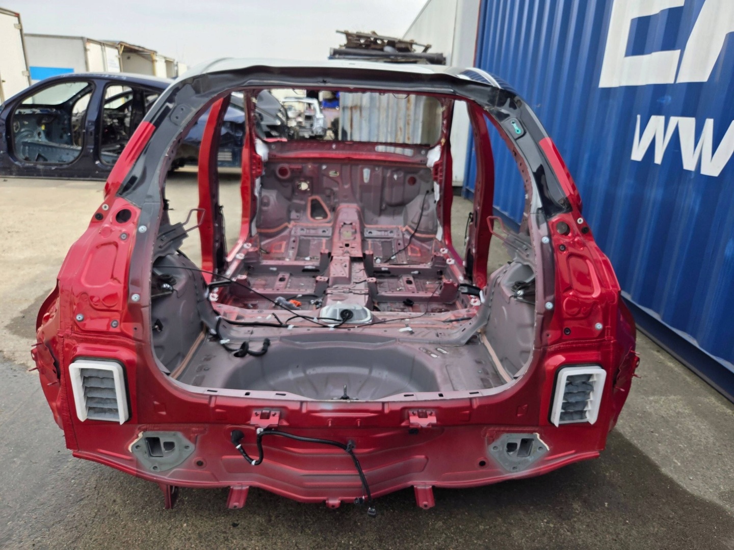 Toyota Yaris IV XP21 rear part floor boot
