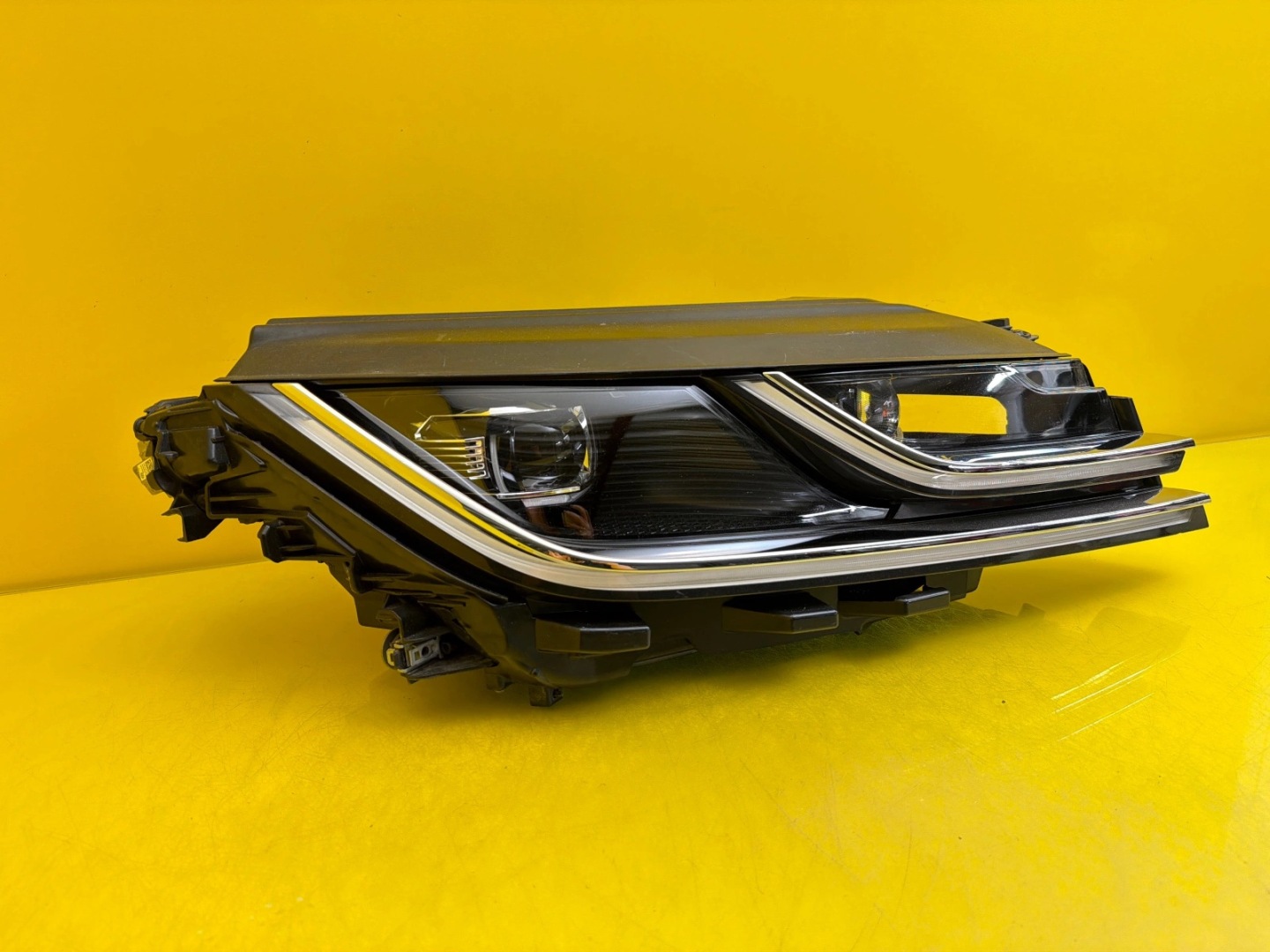 light right VW Arteon 3G8 2017- Full Led 3G8941082
