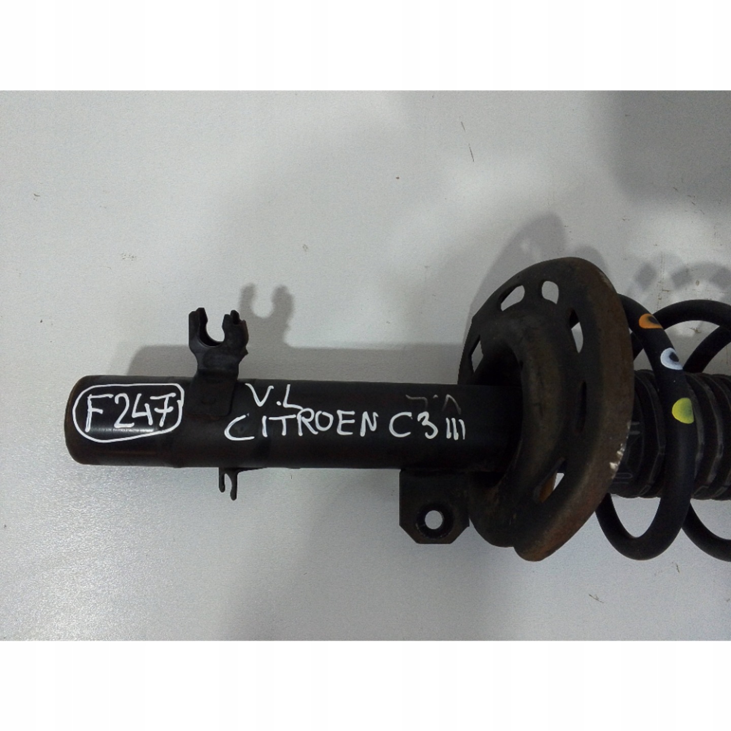 Citroen C3 III shock absorber front right (F247)