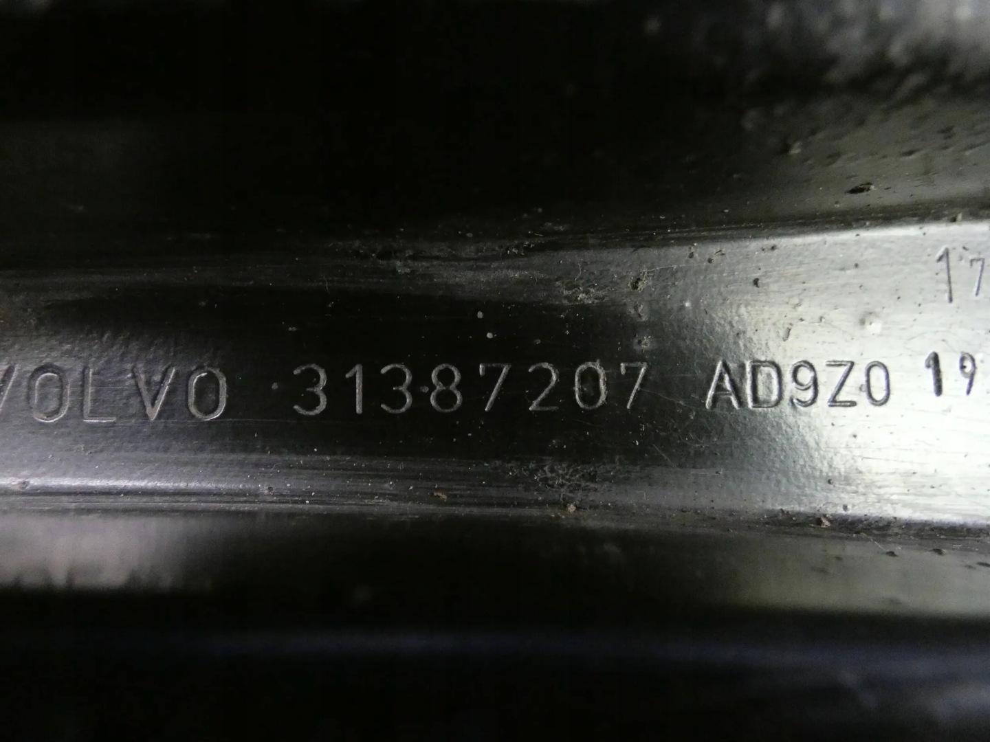 VOLVO V90 II S90 II QUERLENKER LINKS HECK HINTEN