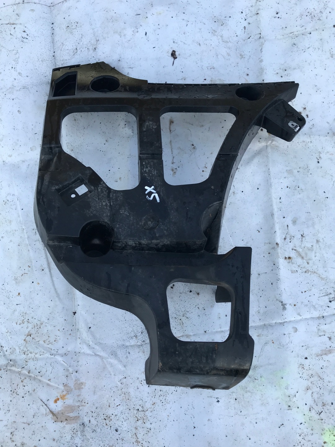 bumper bracket right rear part BMW X5 E70 10503410