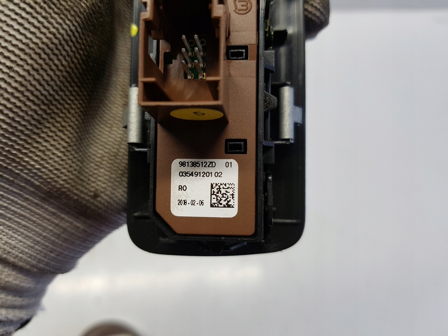 C3 AIRCROSS switch changes supports centalnego