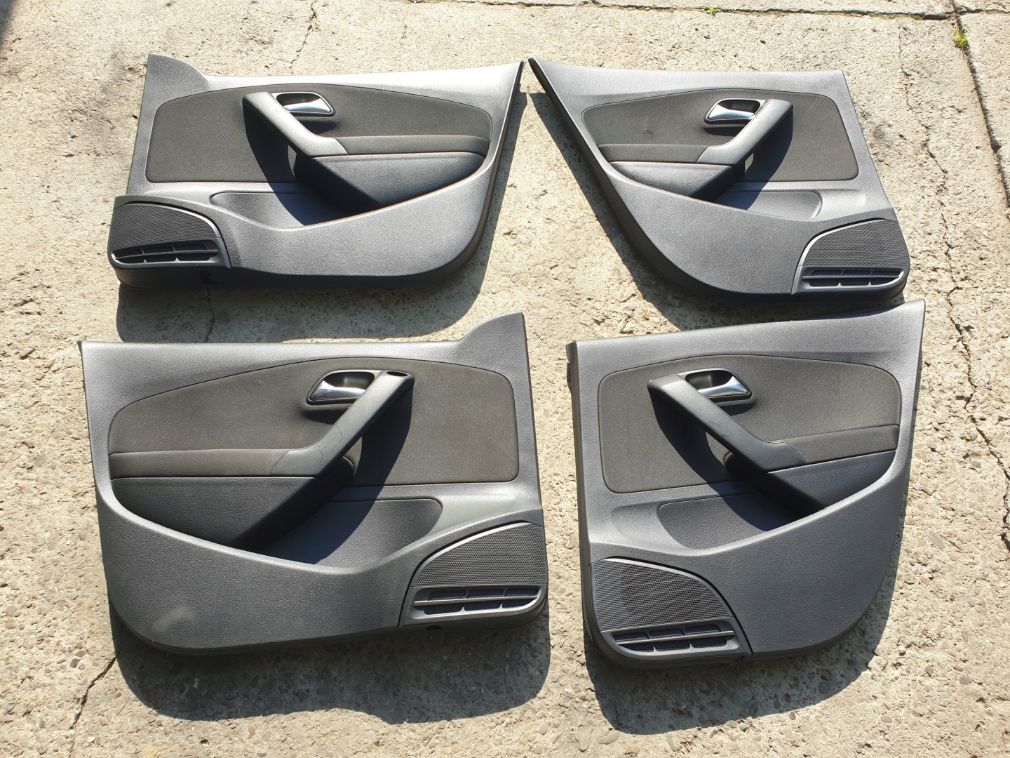 side upholstery for door VW POLO 5 V 6R 2009- 5D