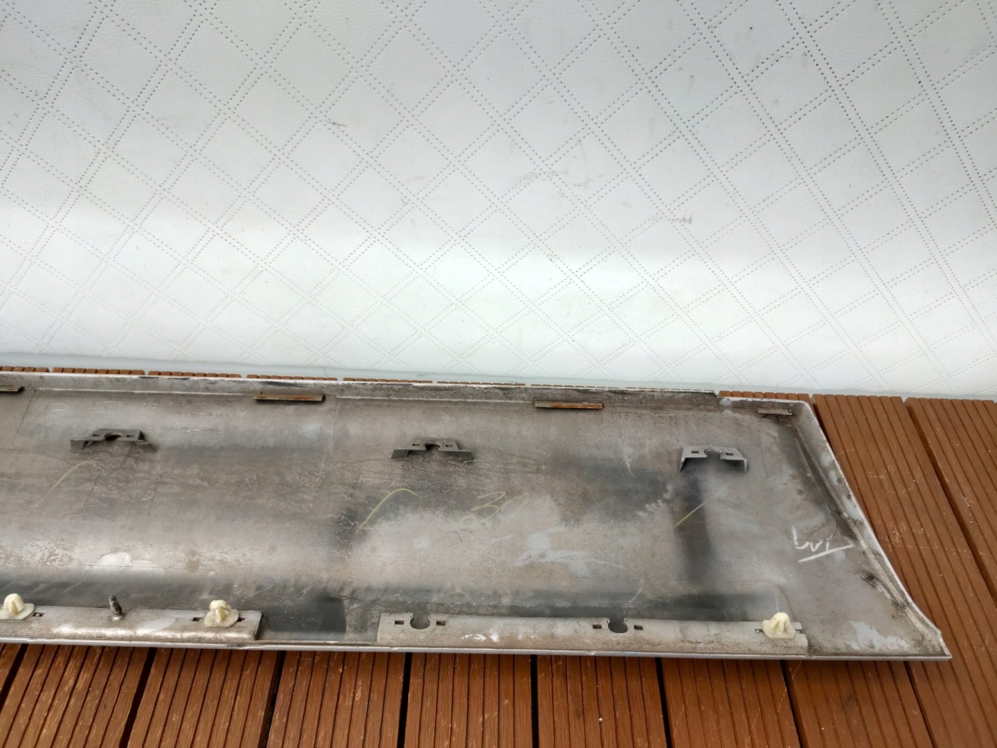 FORD MAVERICK II 01-07 moulding cap door front right front OE