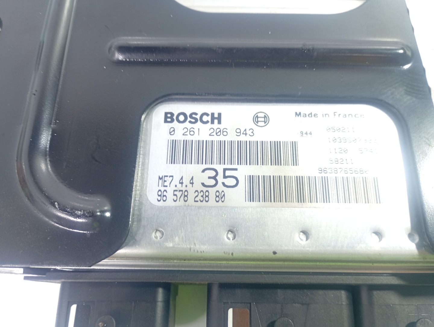 Peugeot 307 02-08 computer control unit of the engine OE 9657823880