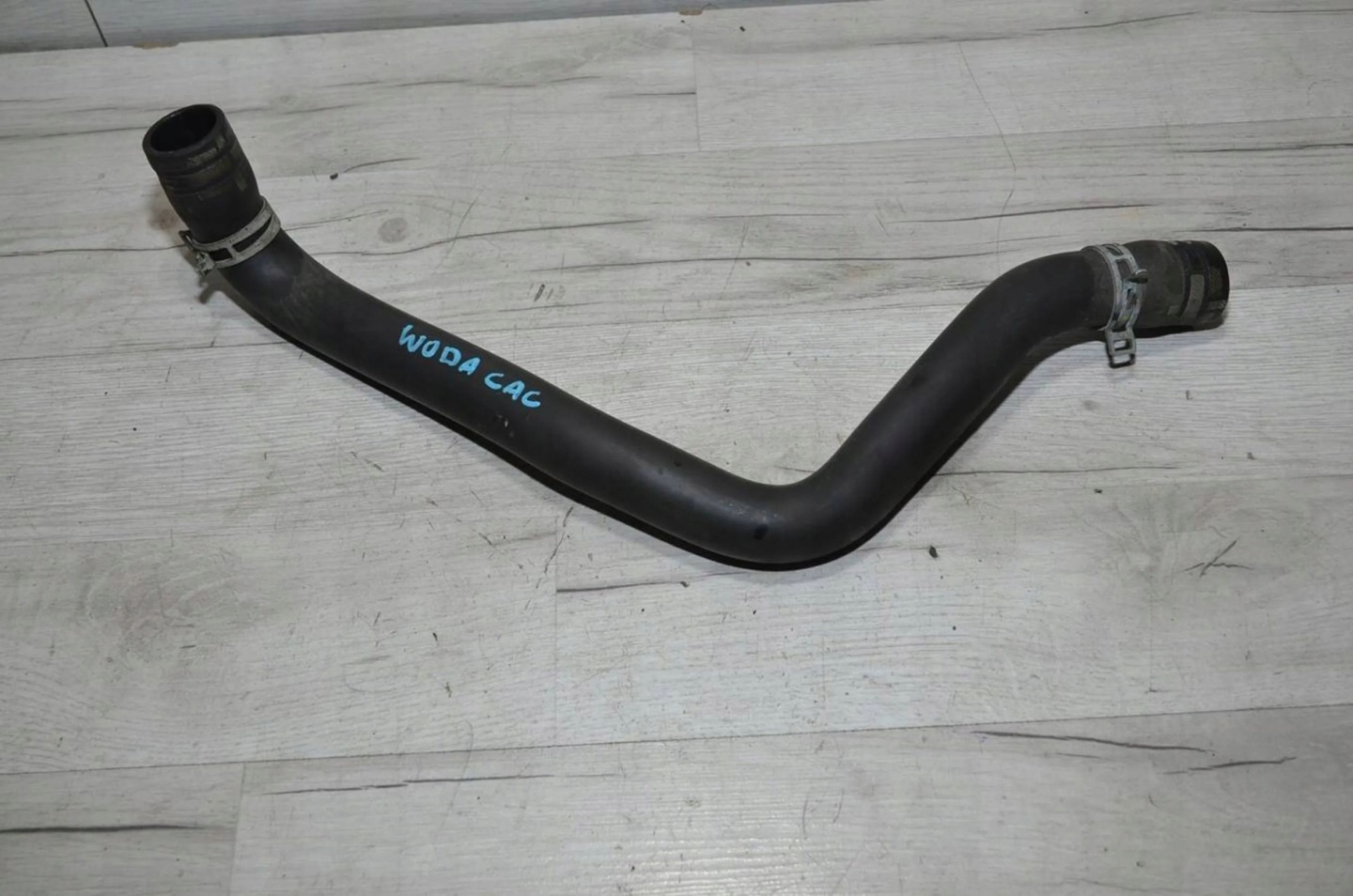 Citroen C4 Cactus 2016 wiring / hose radiator