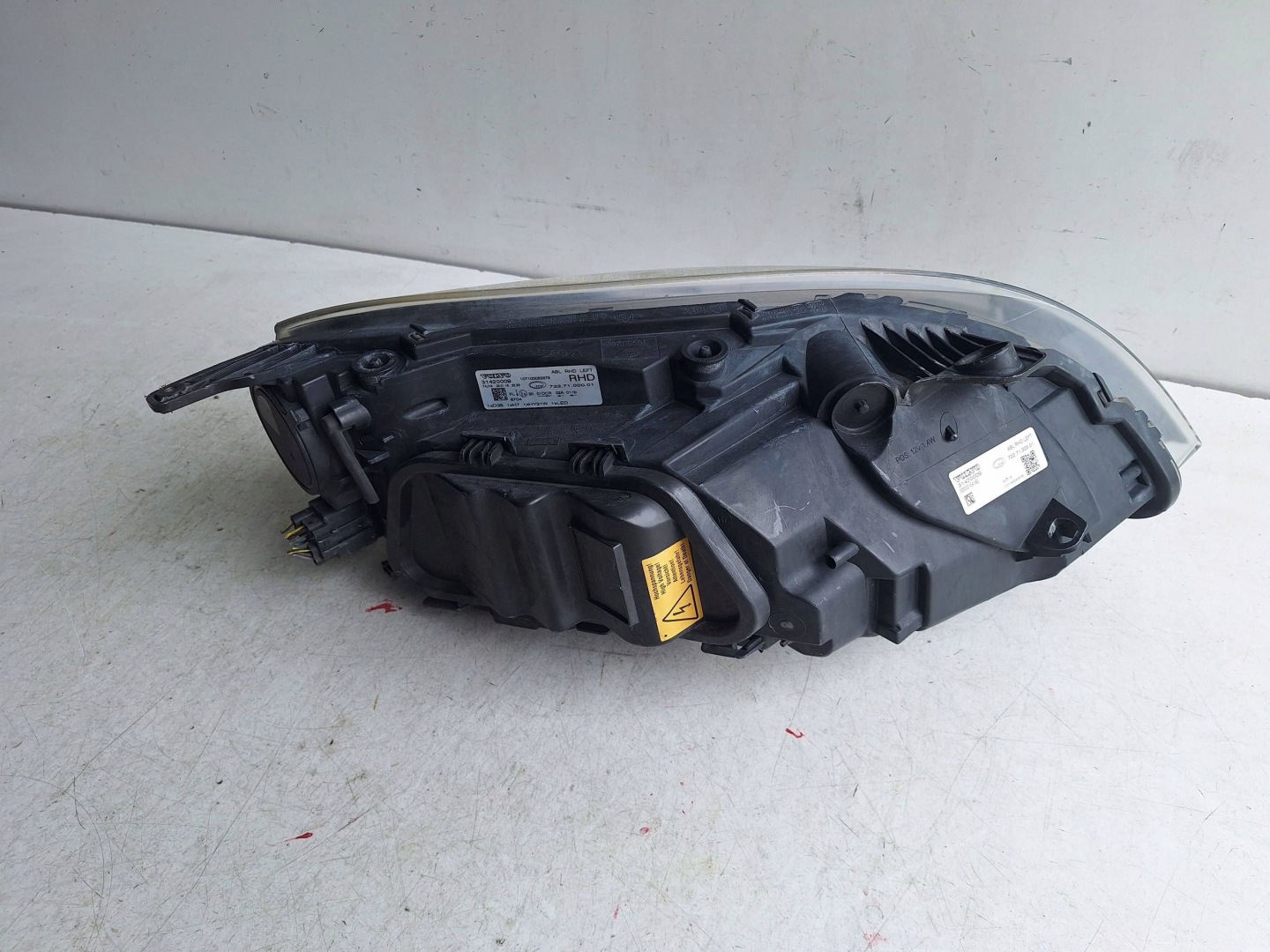 VOLVO V40 II 12-18 light left XENON UK-ANGLIK 31420009