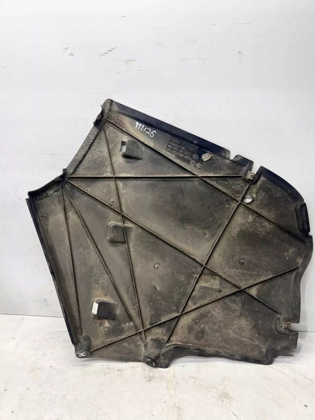 cover chassis rear AUDI A6 C8 4K0825219F 111/26