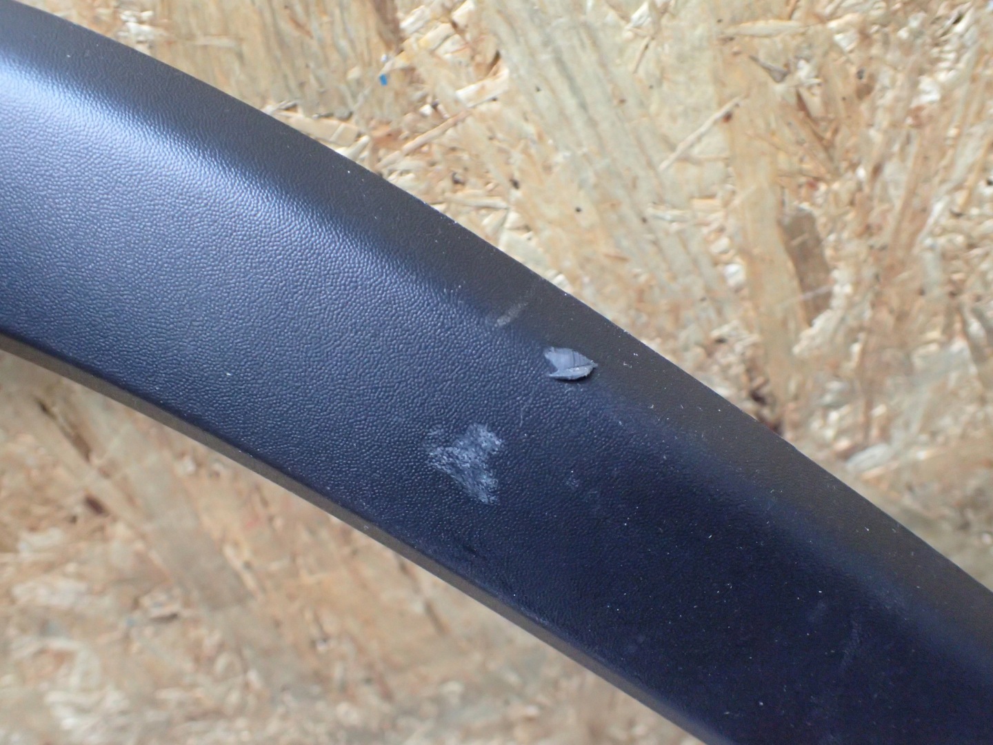 moulding for fender left front JEEP GRAND CHEROKEE