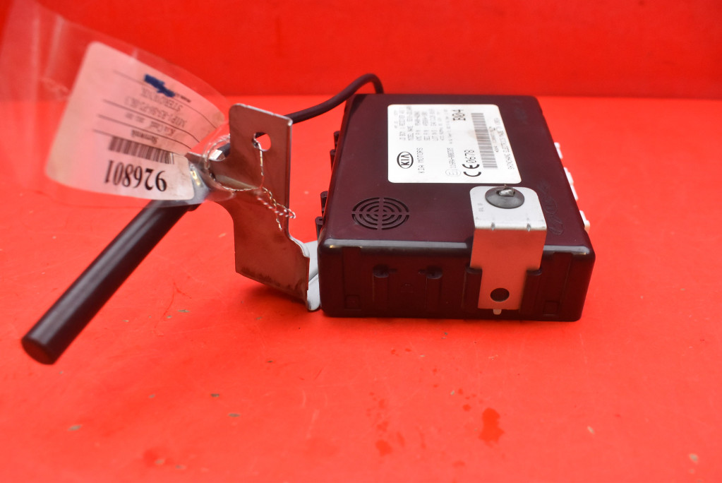 control unit module BCM 95400-A2041 KIA CEED 2 II 1.4 16V 100 KM 12-15