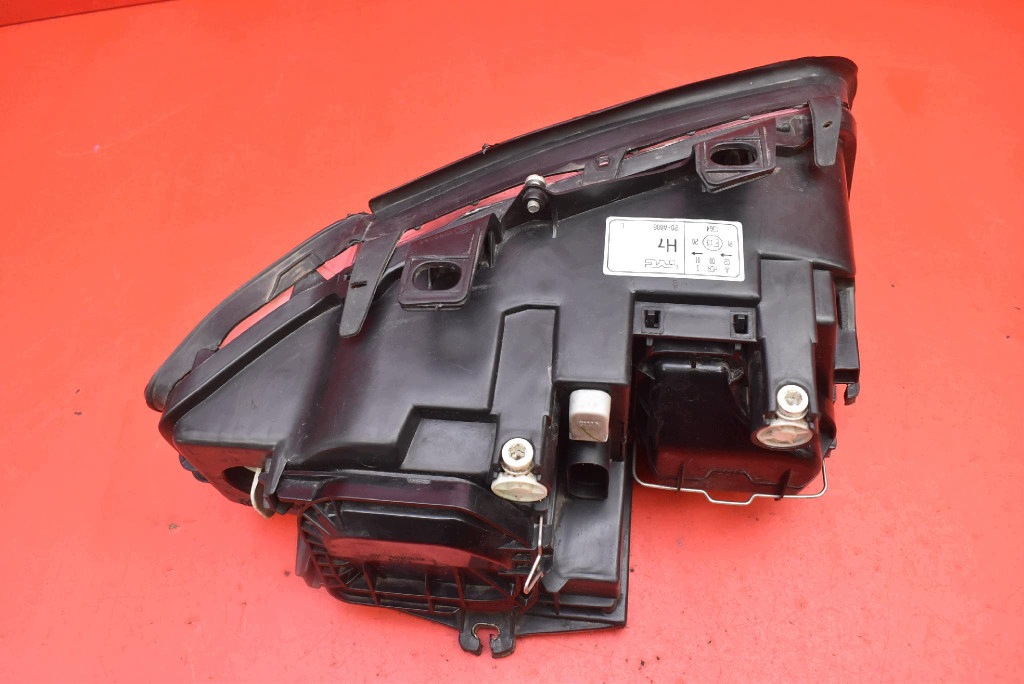 REFLEKTOR left light front lens EU AUDI A4 B6 00-05