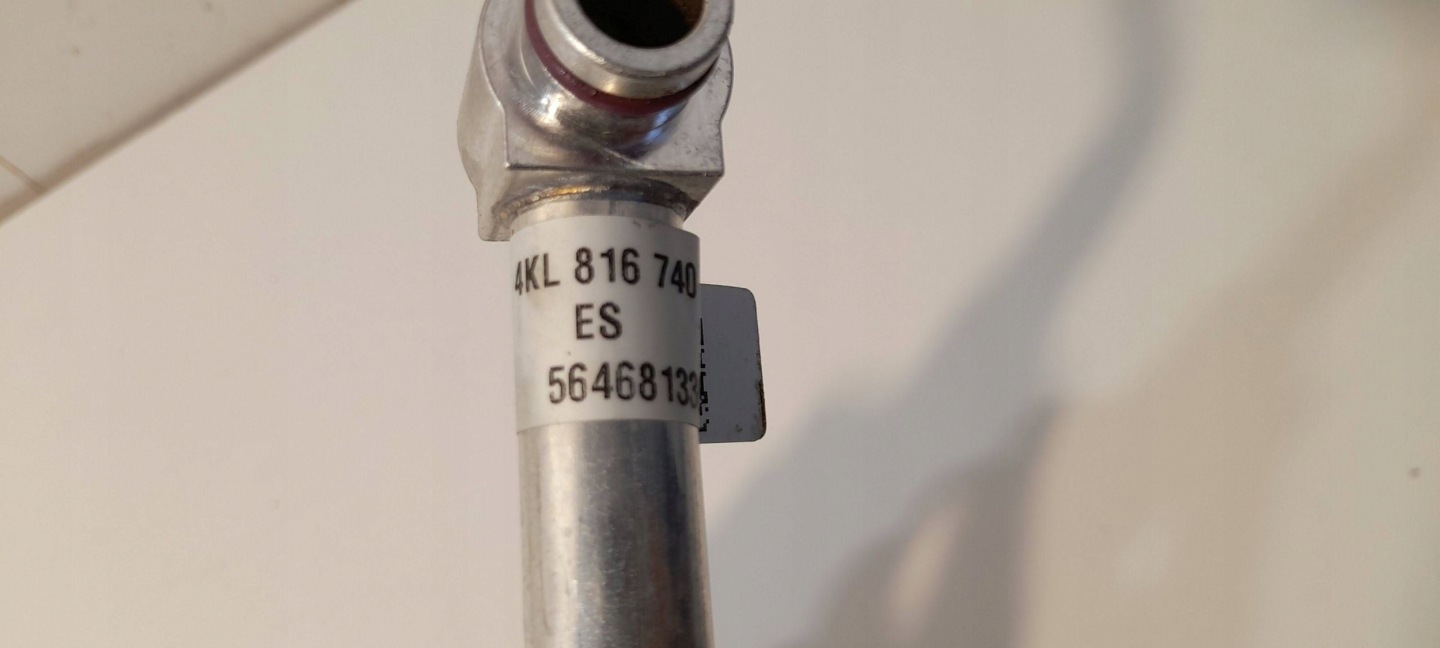 Audi e-tron tömlö / vezetö a klímának A/C 4KL816740 (AR31)
