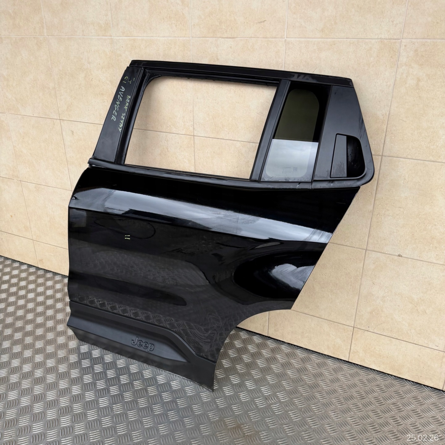 door complete rear. left JEEP AVENGER 2024 year