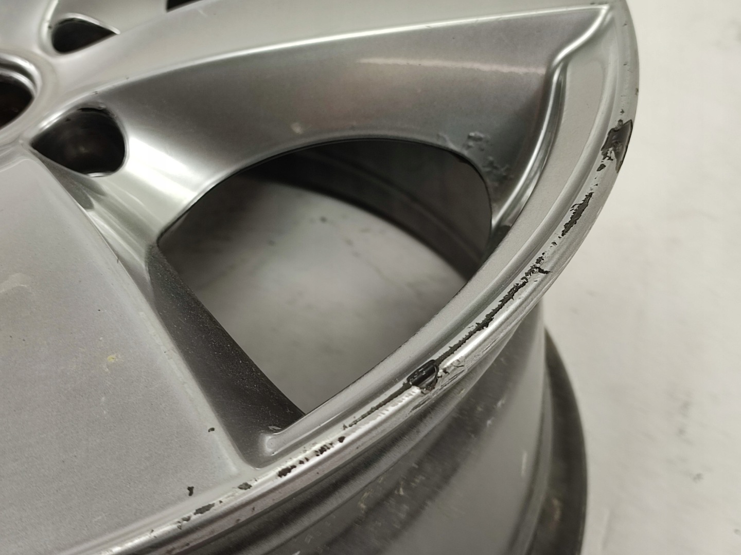 disc aluminium DEZENT TM7 5x120 / ET45 / 7,5J / 17" - 65mm