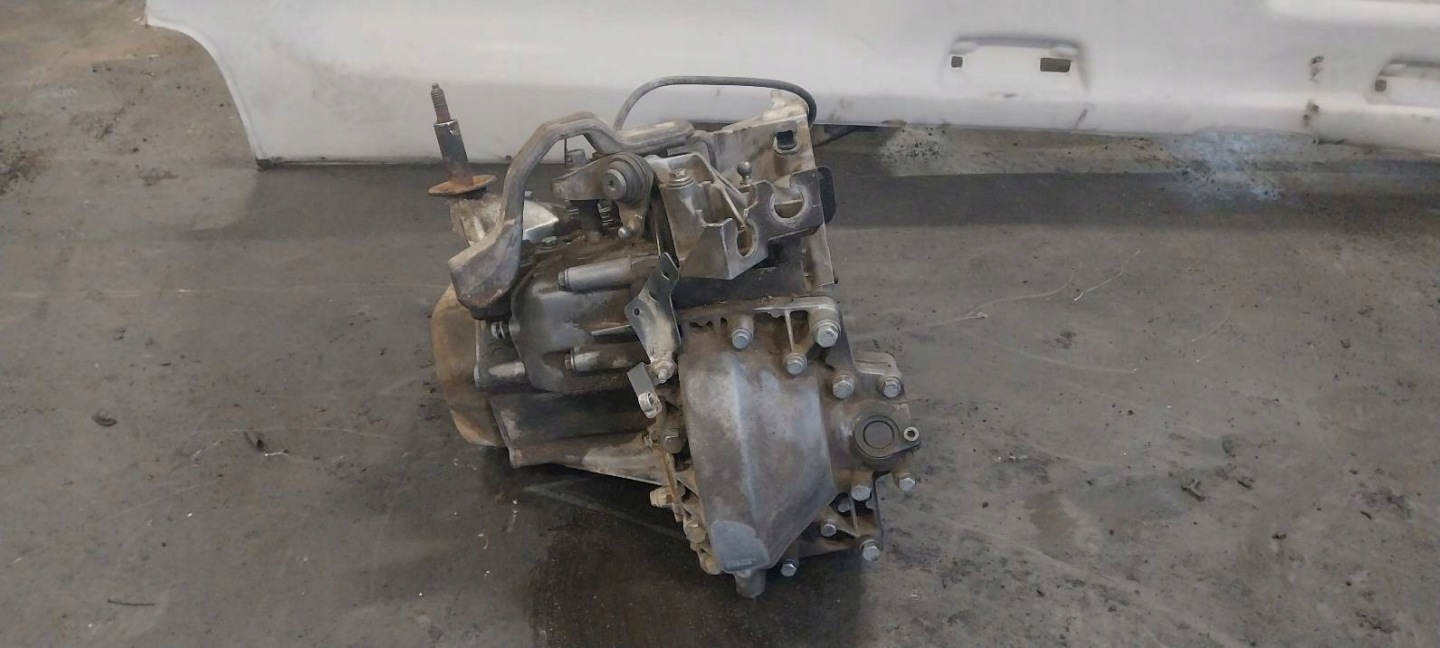 Getriebe CITROEN C8 2.0 HDI MANUAL 5 getriebe 20LM24