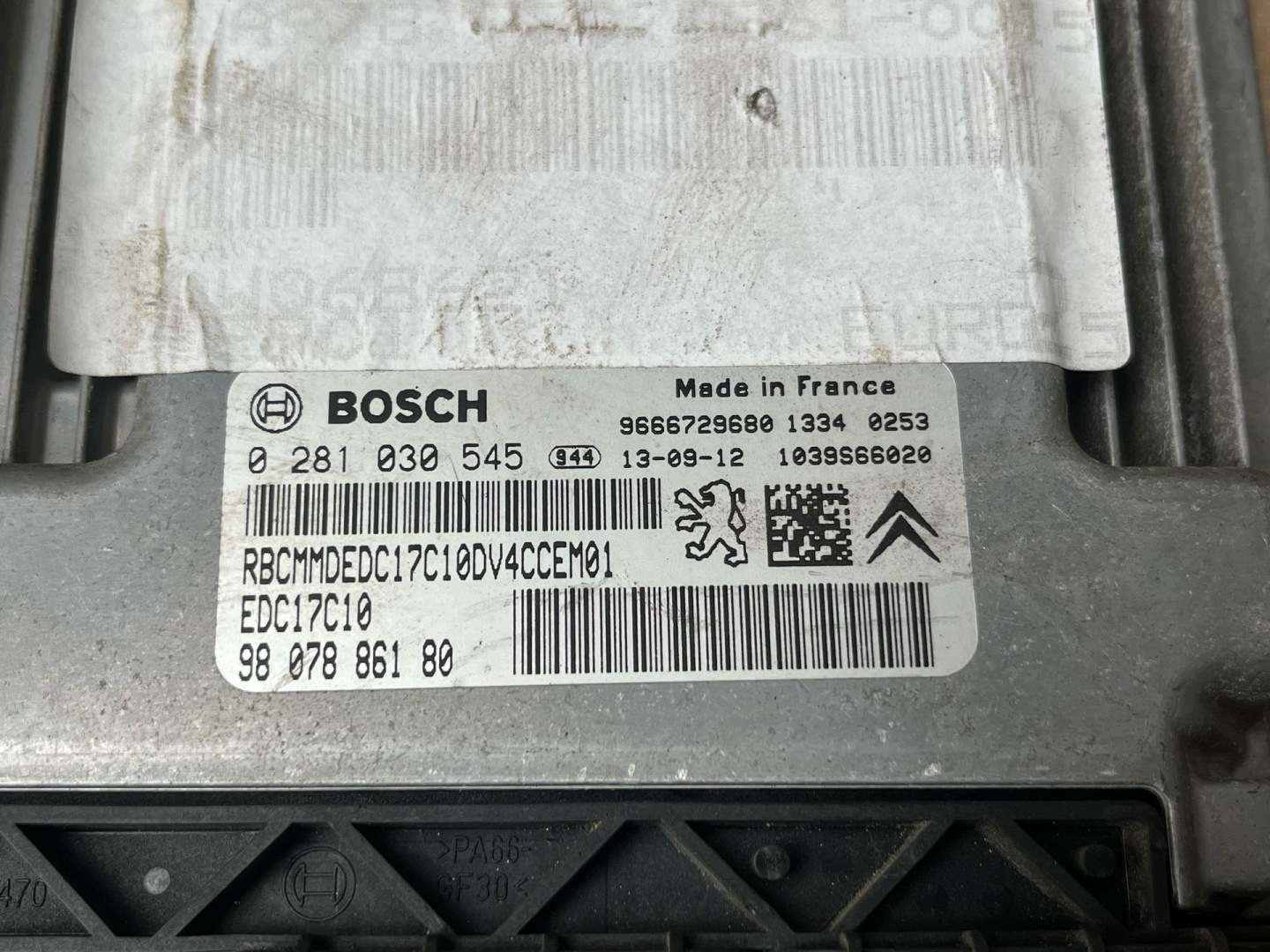 running board startowy Peugeot 208 2013 9807886180