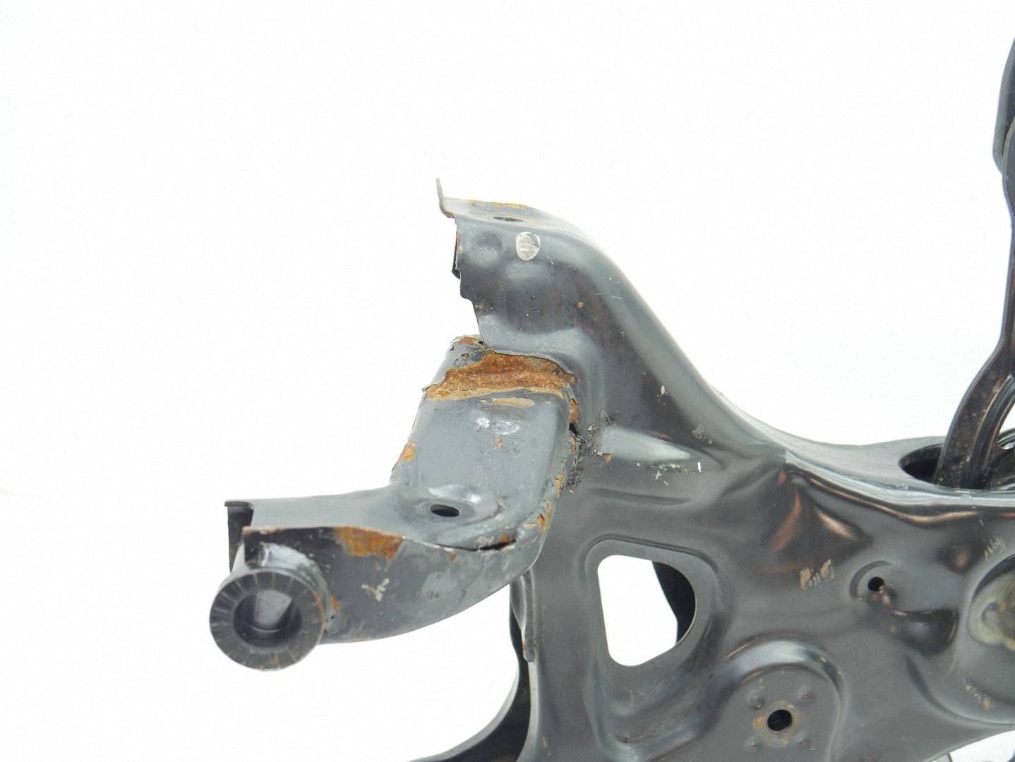 sider axle beam axle beam subframe below engine TRAWERS AUDI A1 82A 1.0 TSI 2Q0199315