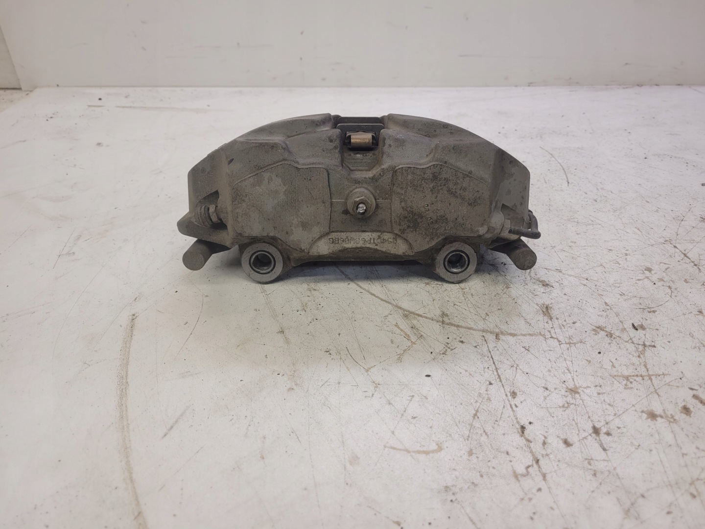 caliper brake right front AUDI A4 A5 8W06BG 974