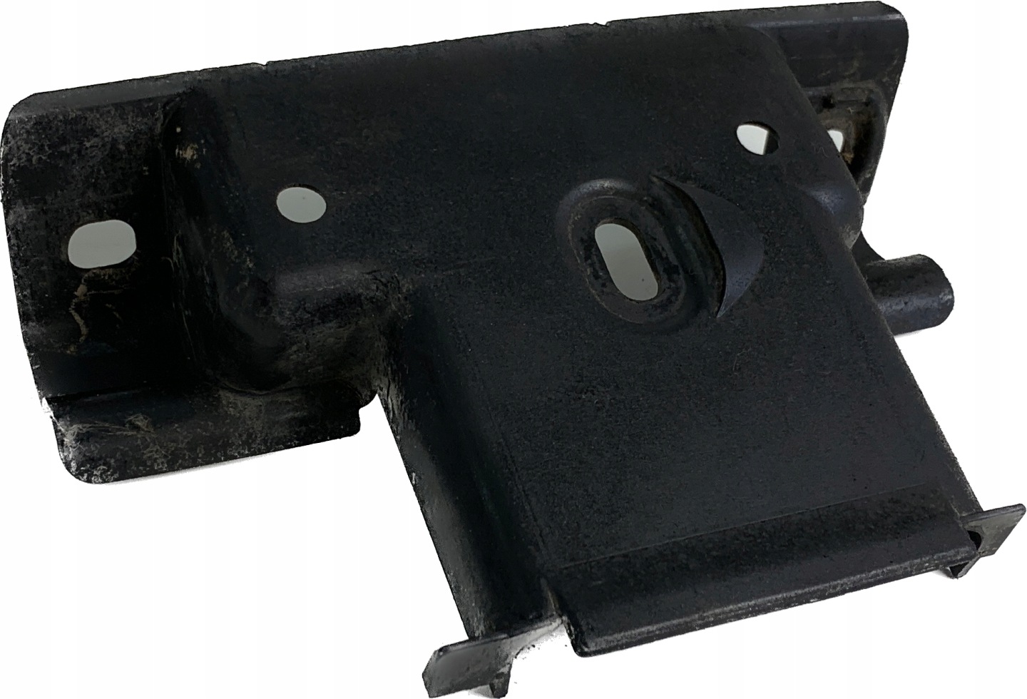 support holder left AUDI Q7 II 15- 4M0071999B