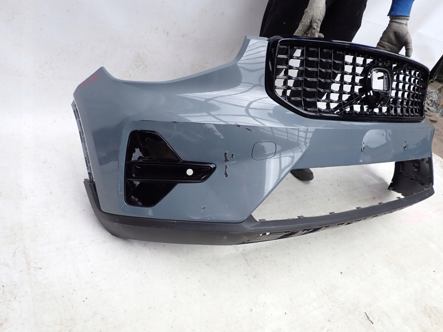 VOLVO XC40 LIFT 22- bumper front front 31690933