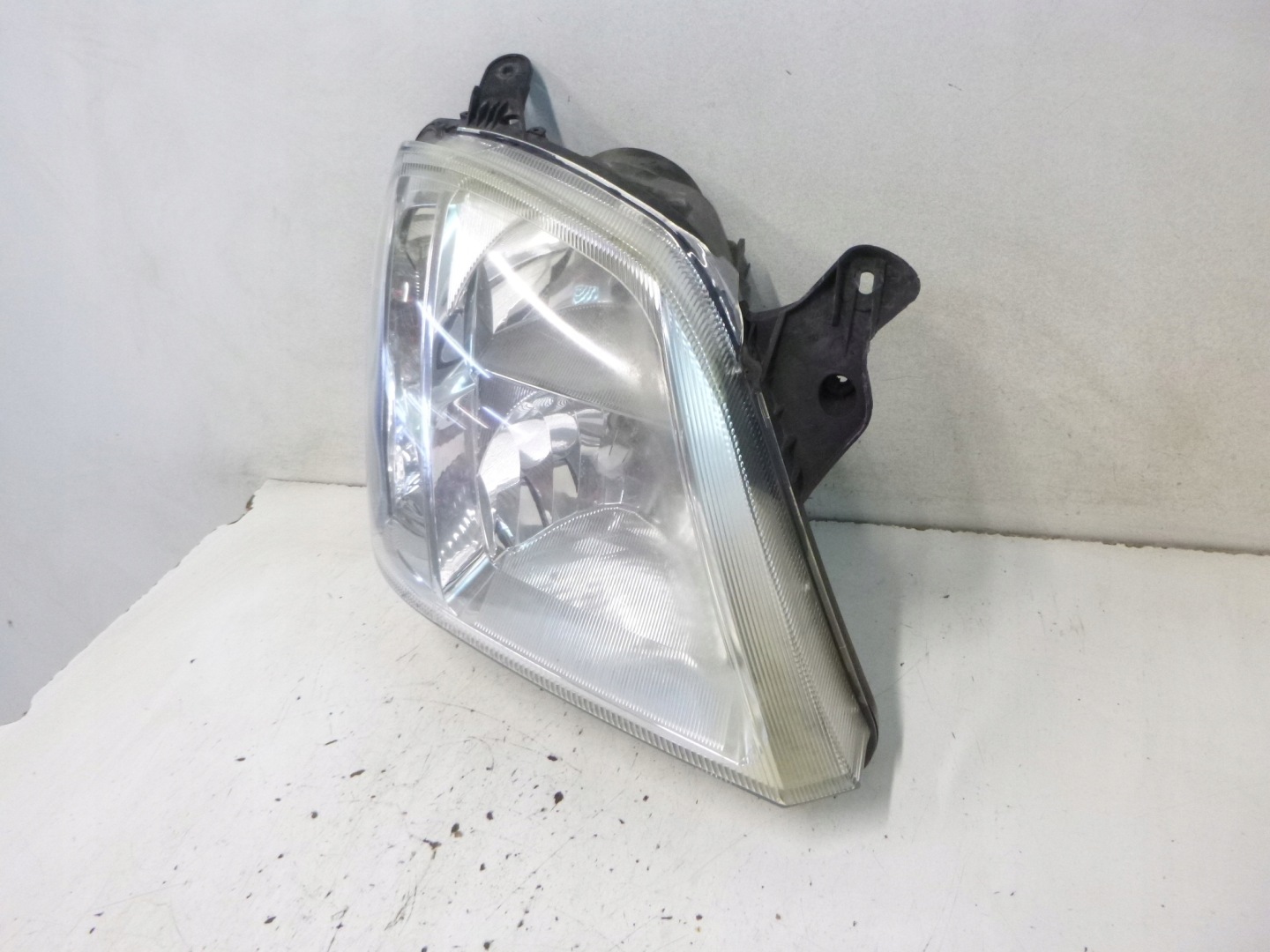 light front right Opel Meriva A 05r.