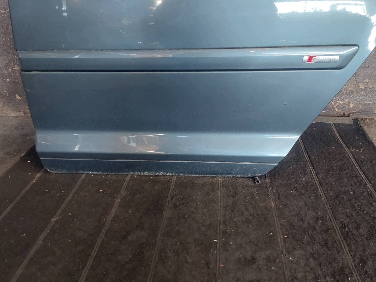 door complete left rear part AUDI A3 8P LX7Z ID: 237237