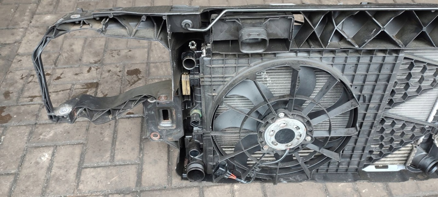 support panel for radiators pillar iron Seat Ibiza 6J 5D 1,6 TDI