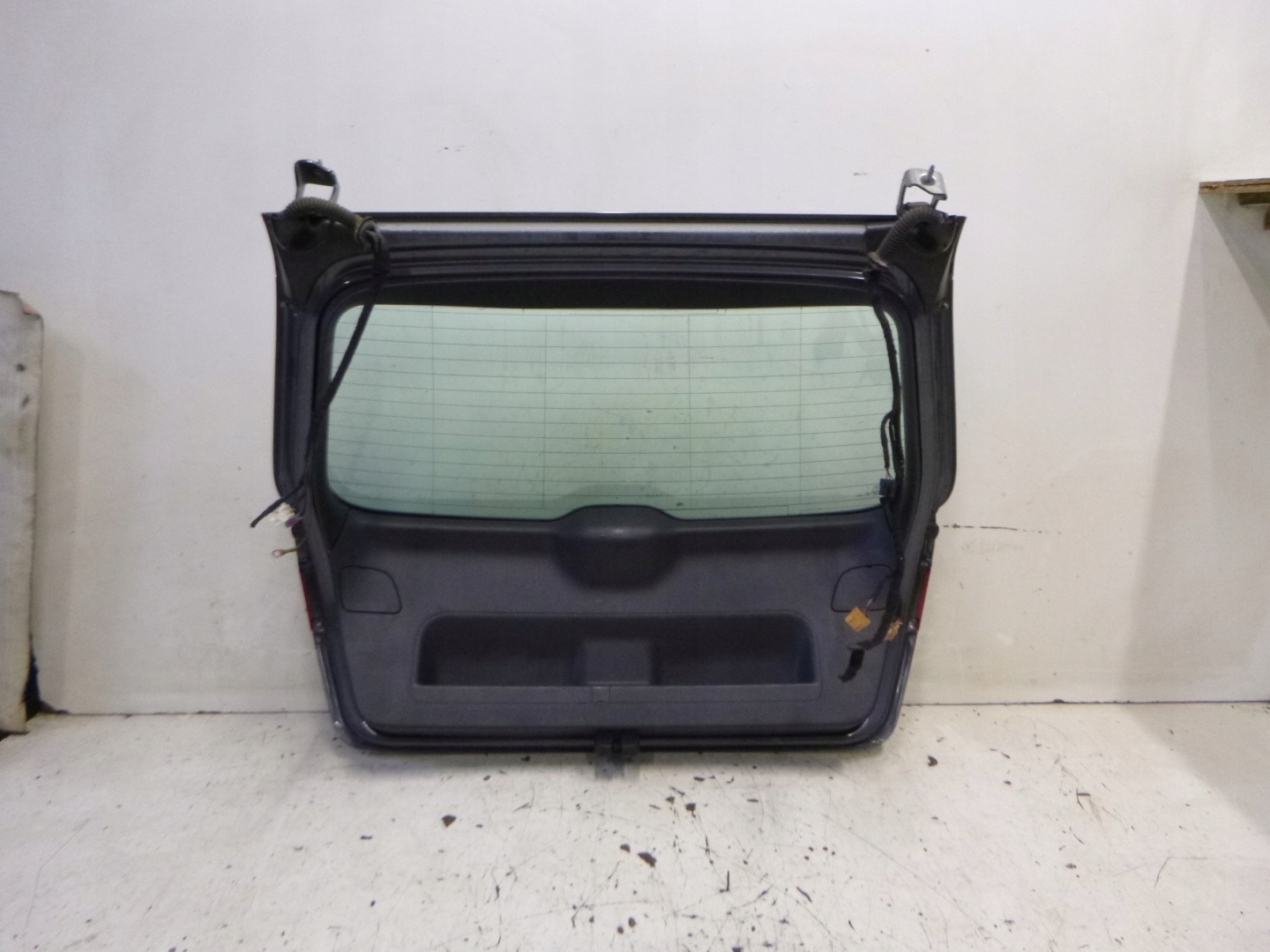 boot doors AUDI A3 P8 SPORTBACK LX7Z 2008-2013 WERSJA 5D