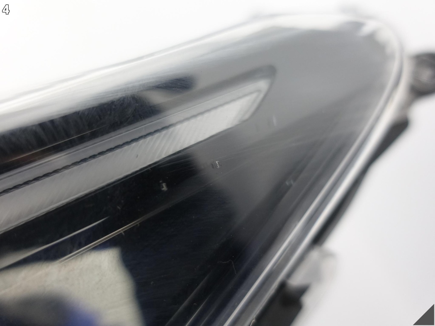TOYOTA YARIS CROSS 20- light HEADLIGHT FULL LED left front EUROPA