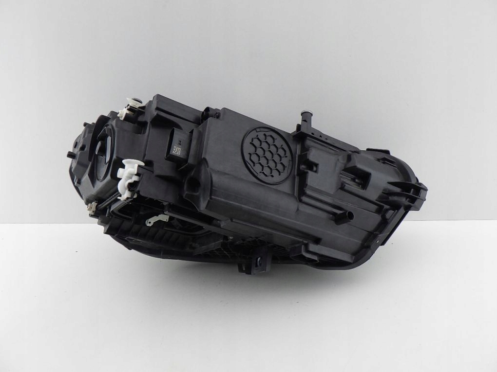 MERCEDES CLA 118 W118 LIFT FULL LED PERFORMANCE 23- light front left