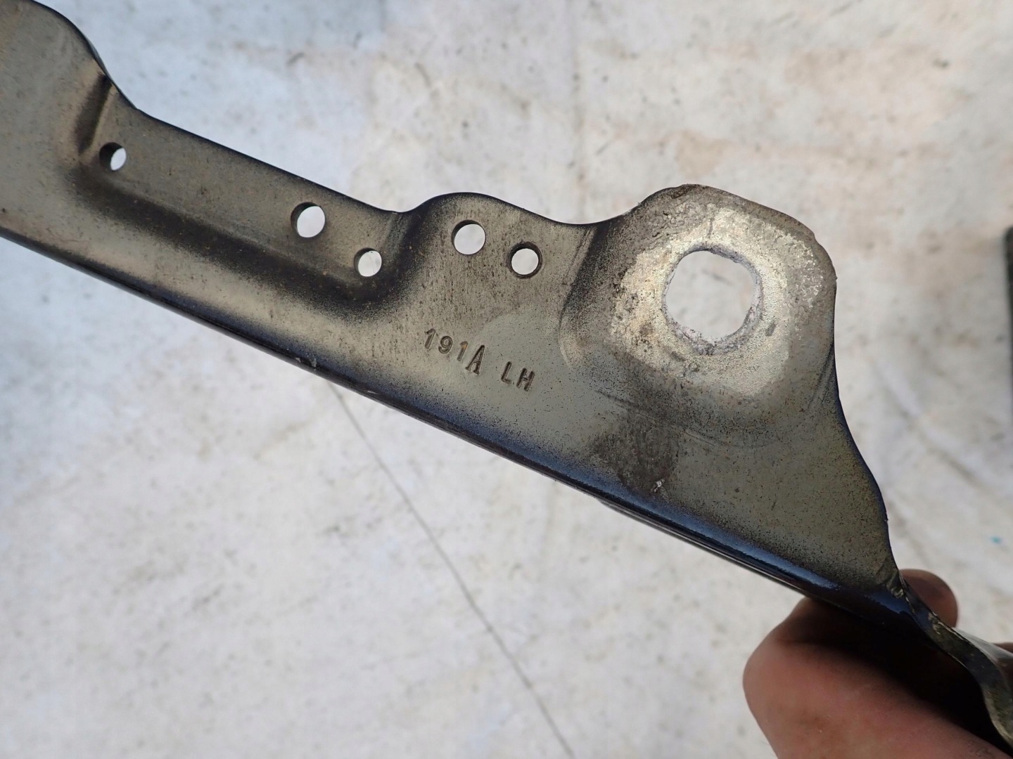 BMW MINI F54 16-> hinge bonnets left