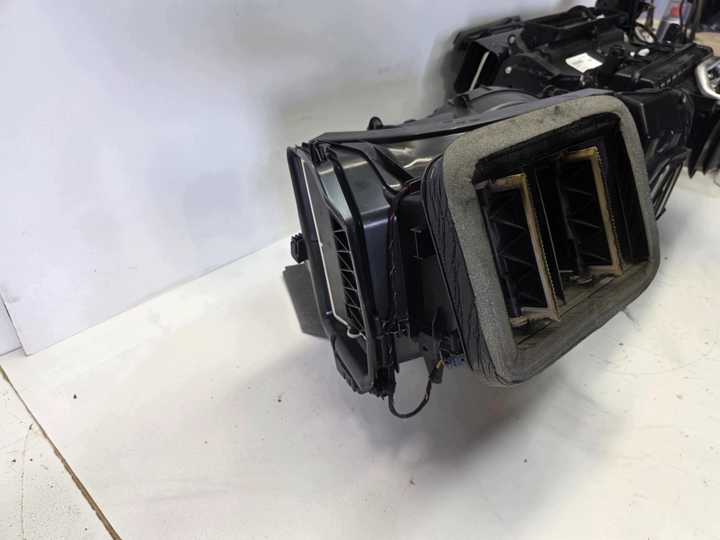 heater complete AUDI A4 B9 A5 8W 8W1820005AQ EUROPA