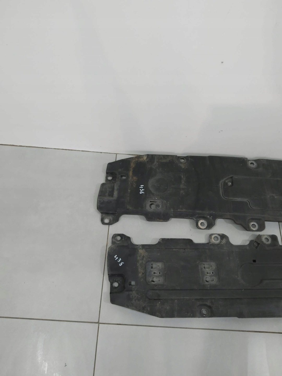 motor cover lower chassis left right Volvo V60 II (2018- )