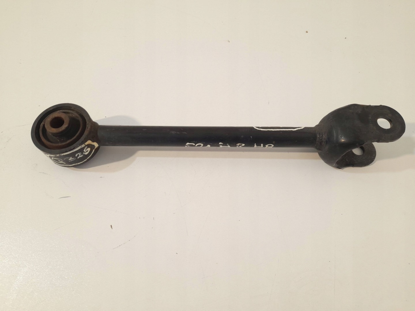 Toyota Corolla E210 E21 2019 Querlenker hinten rechts (Q326)