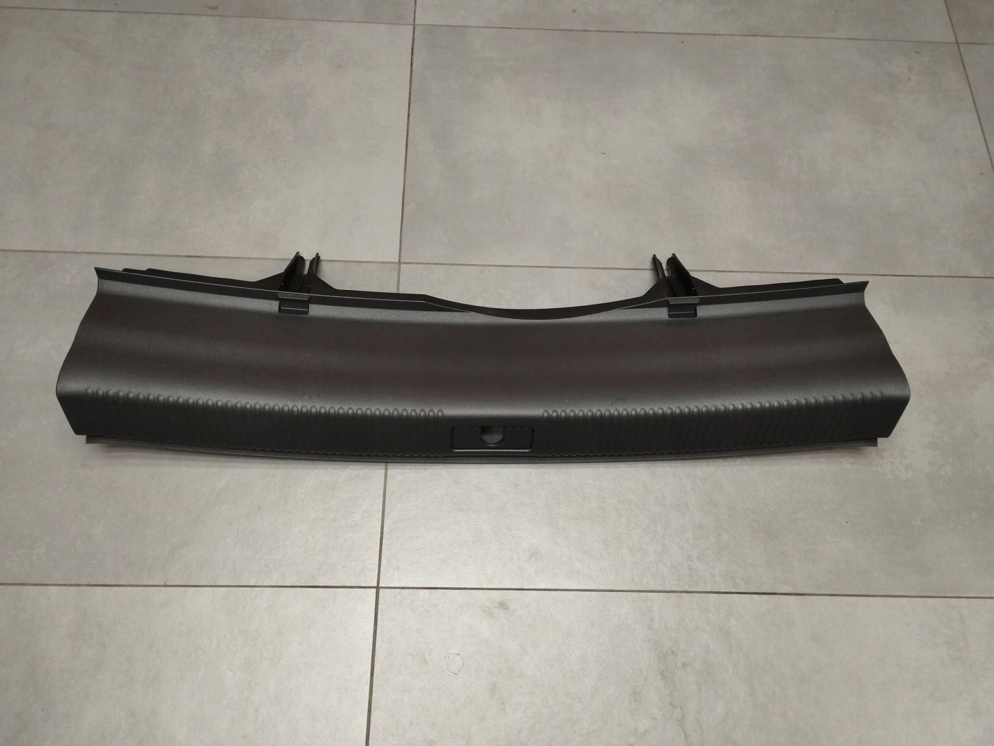 Audi A5 Sportback 8TA cap of the threshold boot 8T8864483