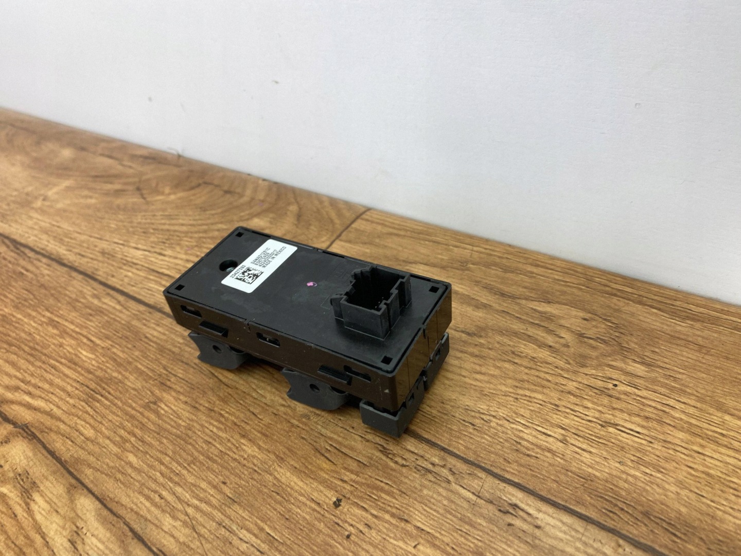 window control switch Cadillac Escalade IV 2015+