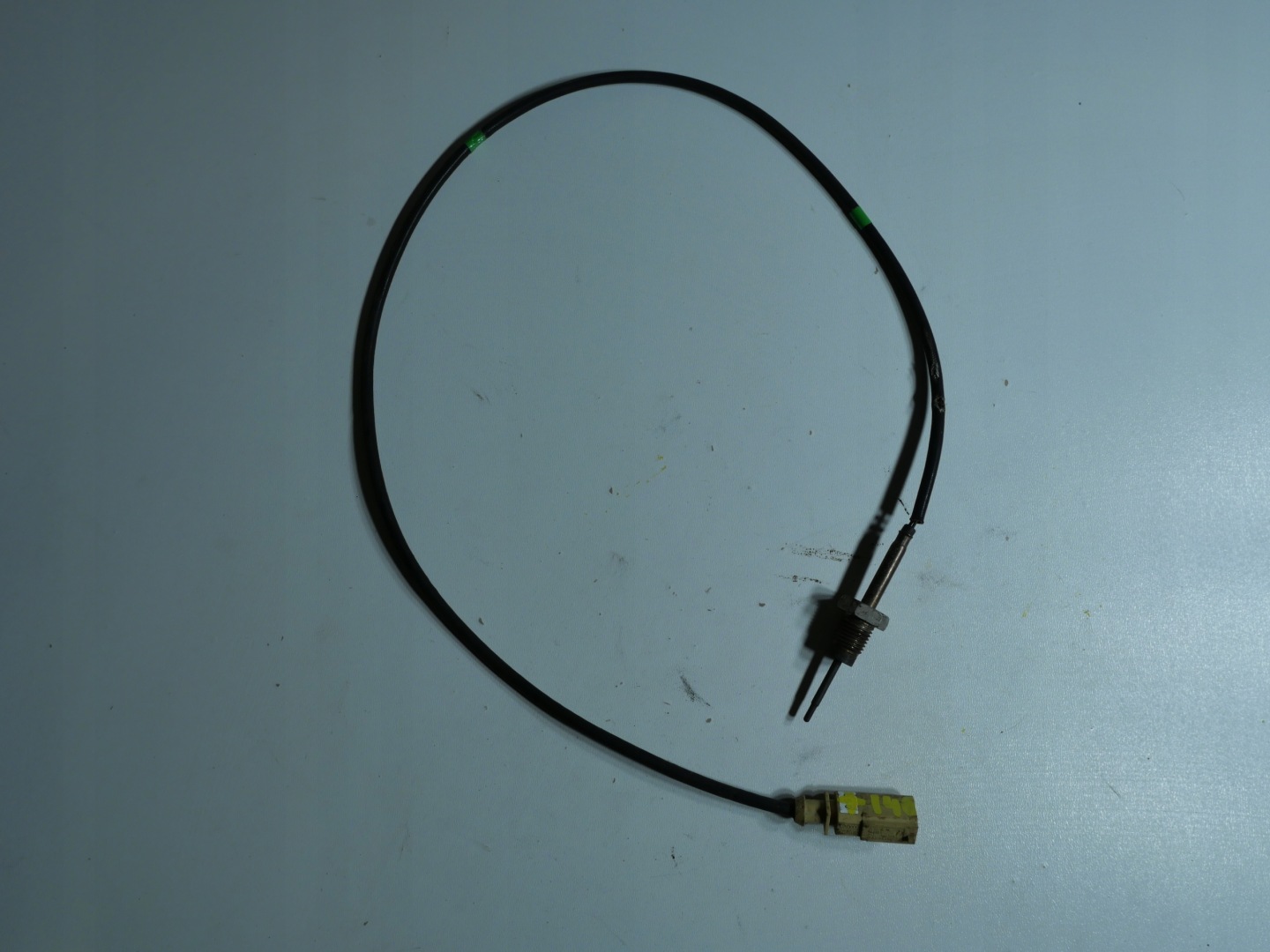 Sensor TEMPERATURY Gase VW SEAT SKODA 04L906088EG