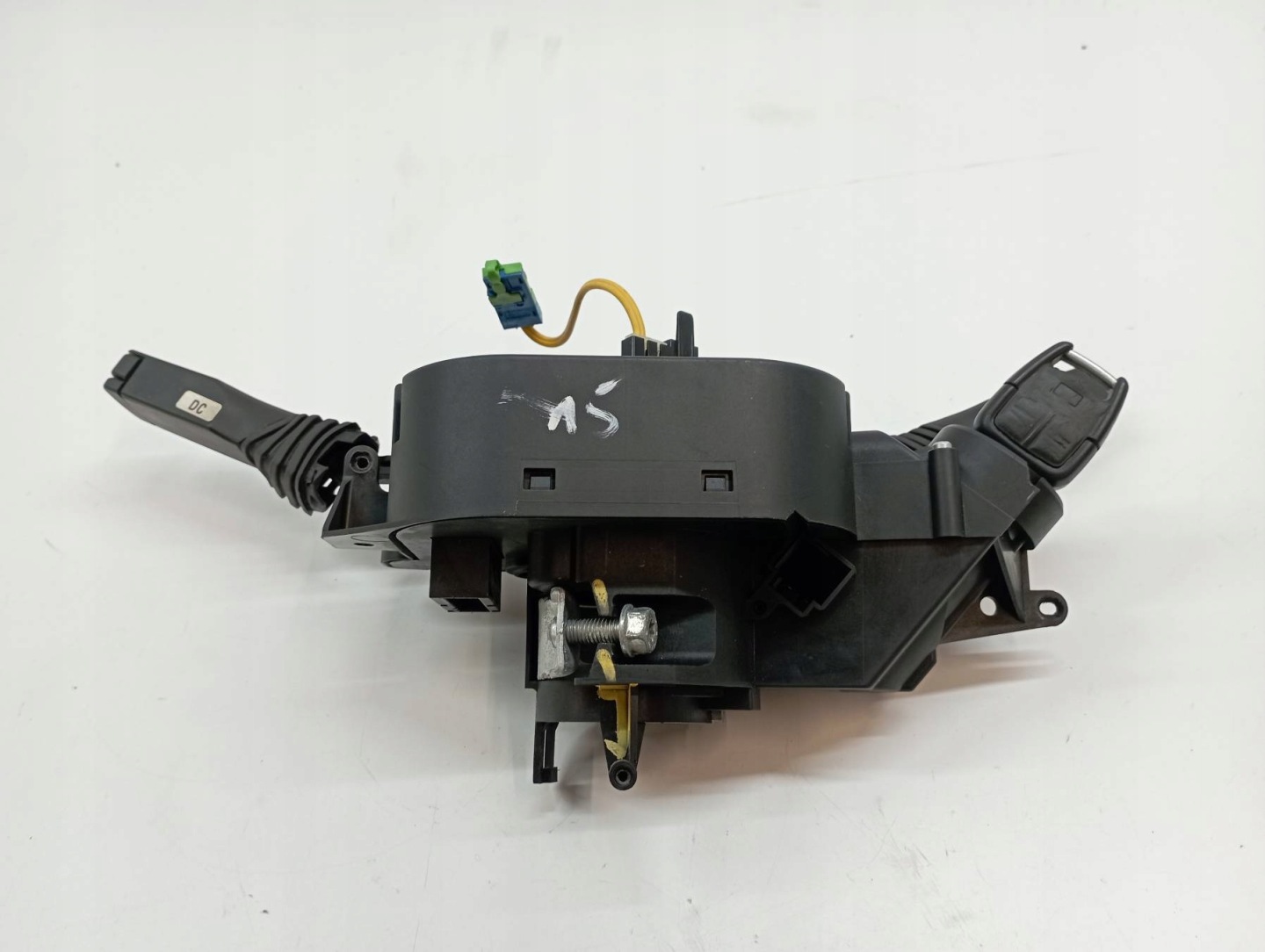 steering wheel levers and controls ignition key 13125074BS Opel Vectra
