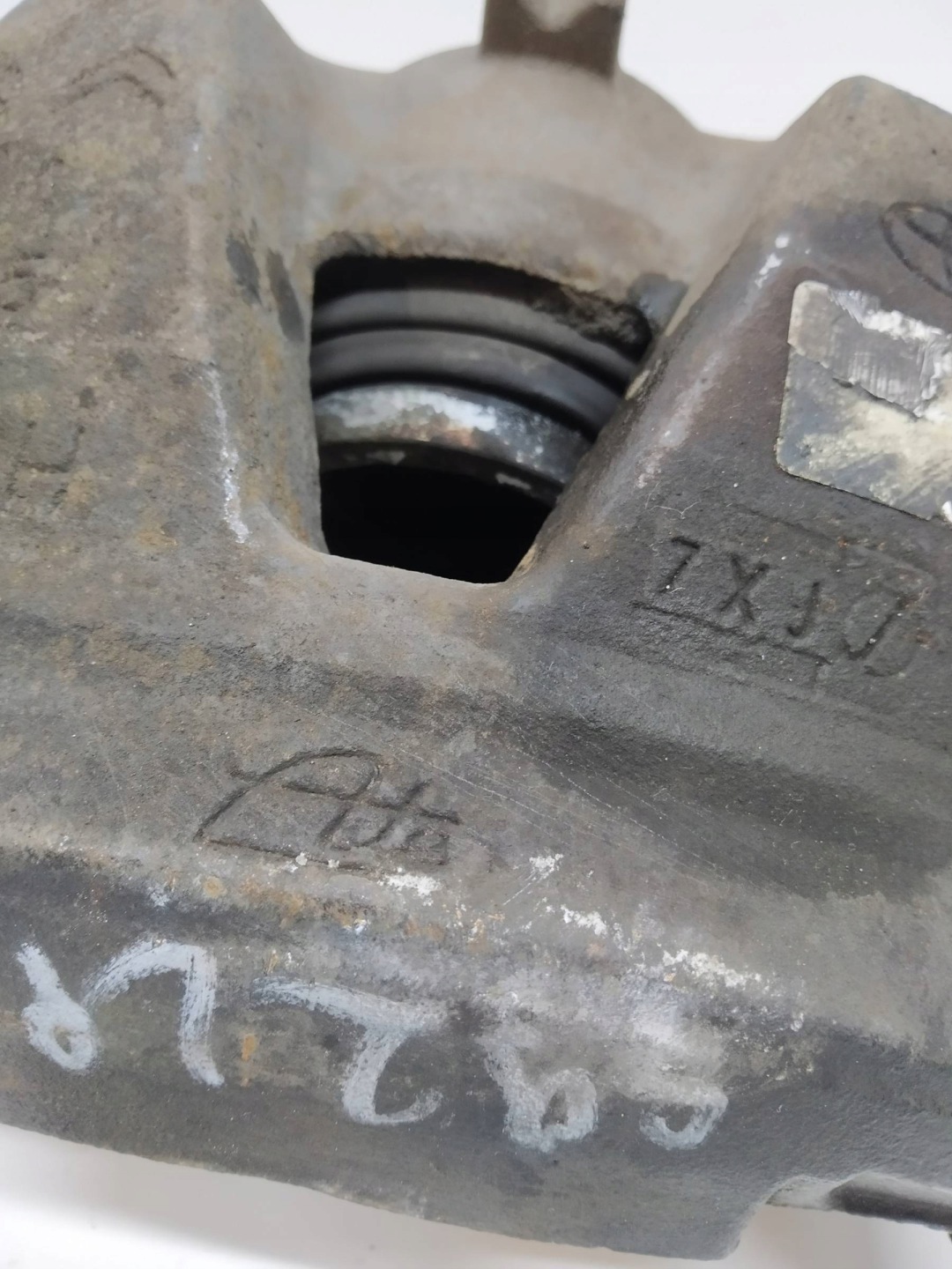 caliper brake right left front KPL 2.0 HDI 150 KM Toyota ProAce II