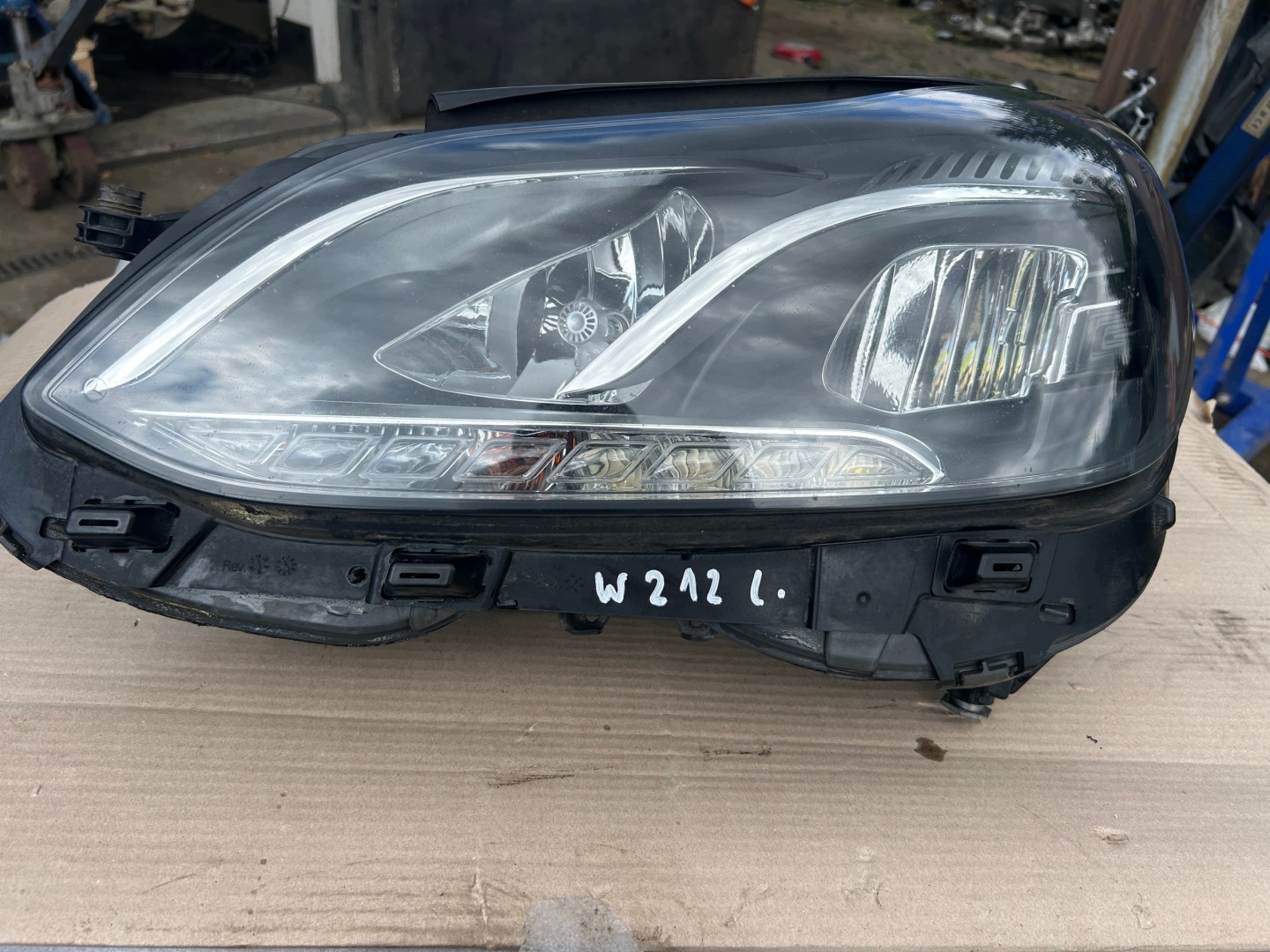 MERCEDES W212 LIFT light left front LED EUROPA A2128204939KZ complete