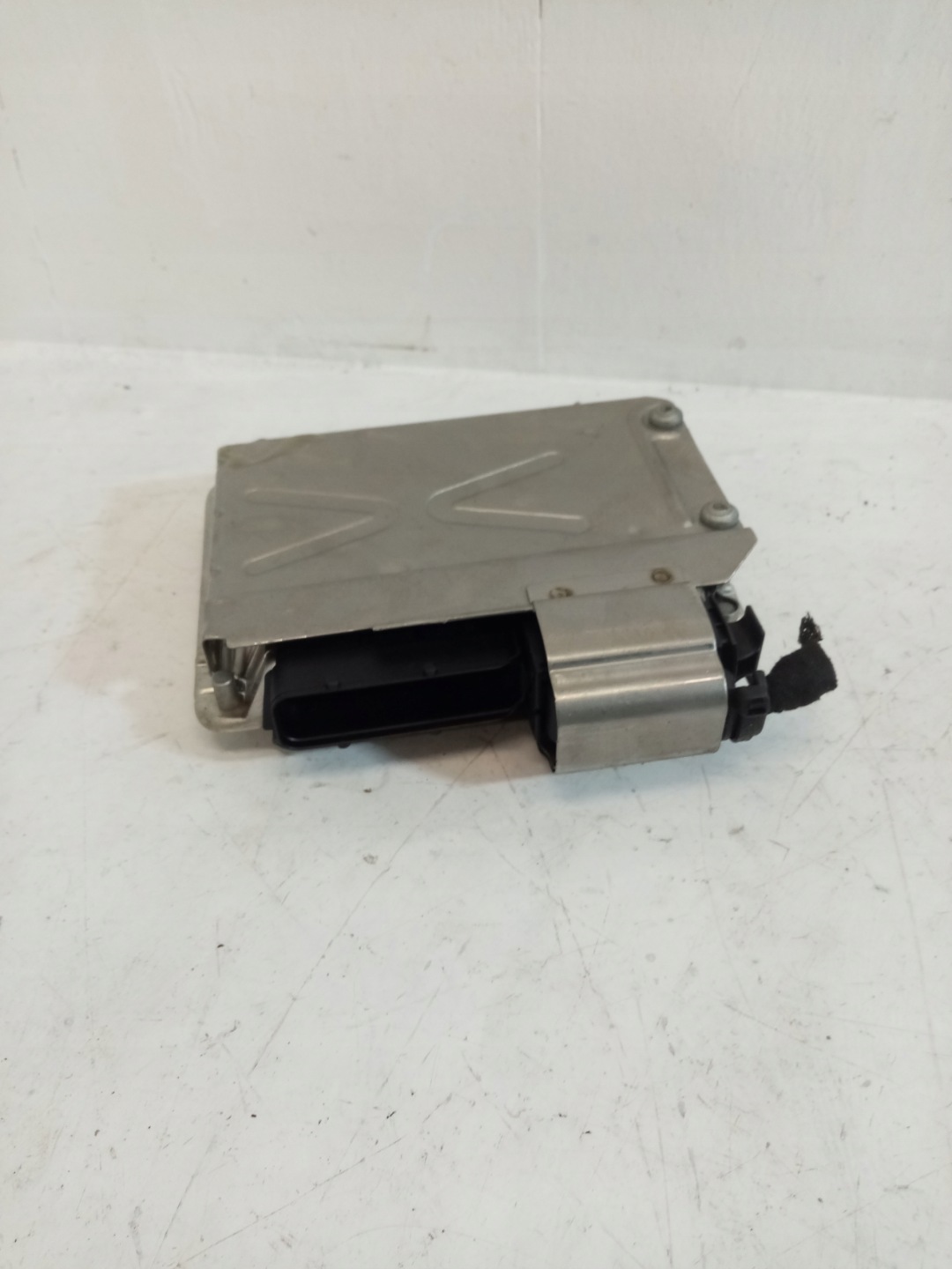 computer of the engine control unit AUDI A4 B6 2.5 TDI 8E0907411