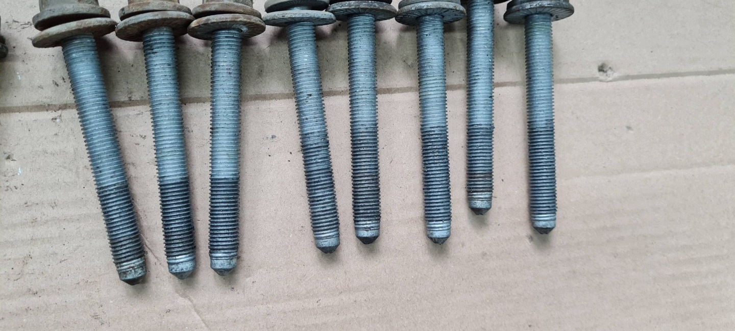 A6 C7 4G screws springing front axle beam axle beam A7 4G A4 B8 S4 A5 8T