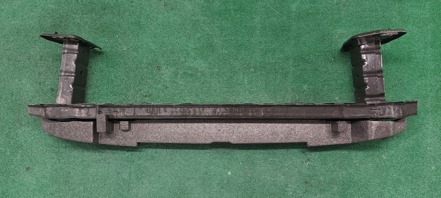 bumper support front +ABSORBER NISSAN NV200