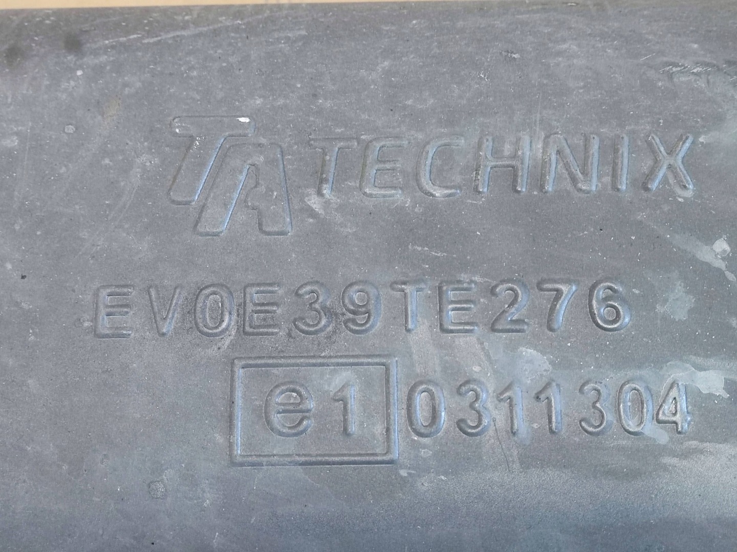BMW 5 E39 Échappement silencieux central terminal TA-TECHNIX 2.0 Essence Berline