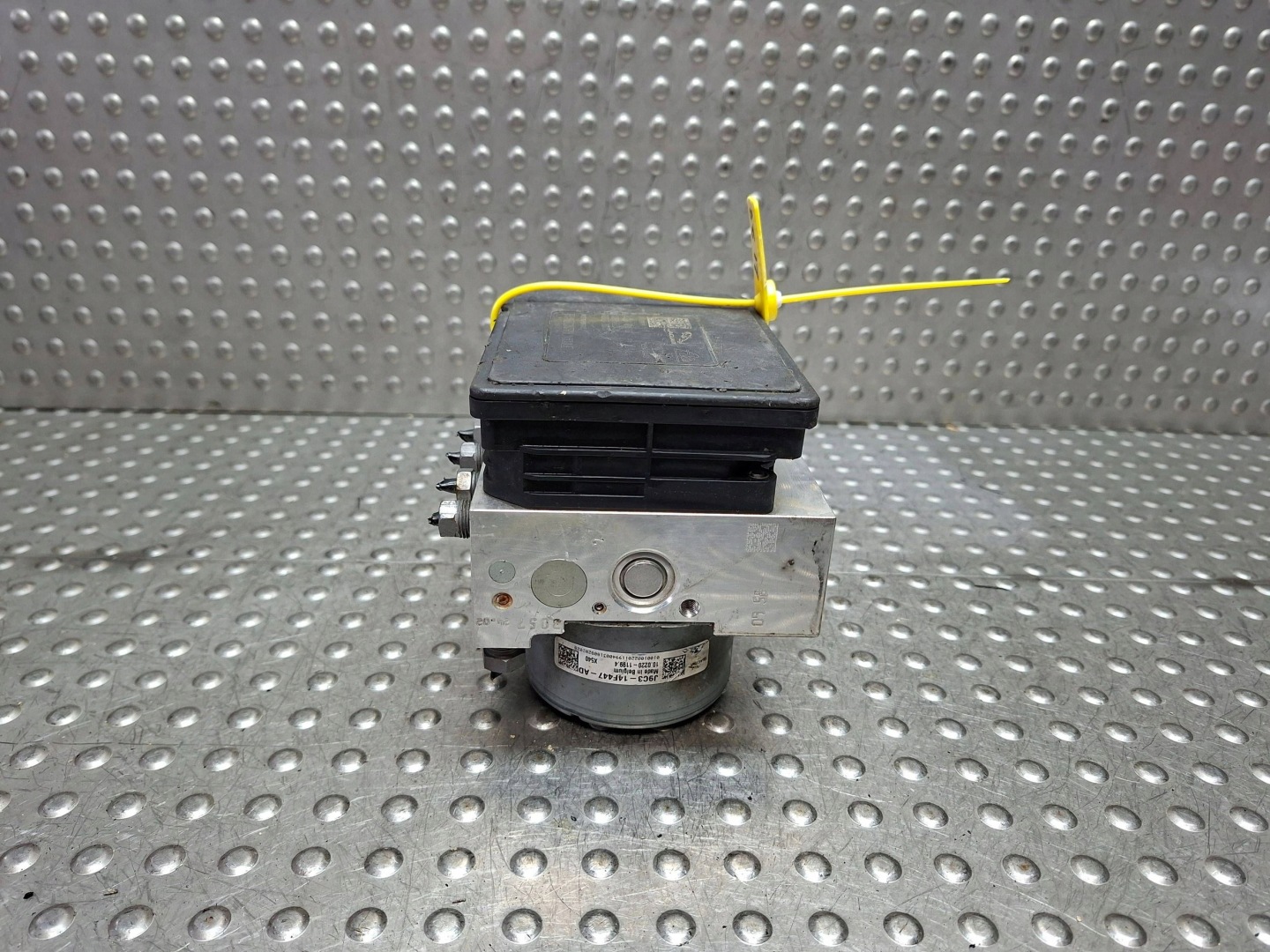 pump control unit ABS J9C3-14F447-AD 28. 5154-6344.3 JAGUAR E-PACE X540