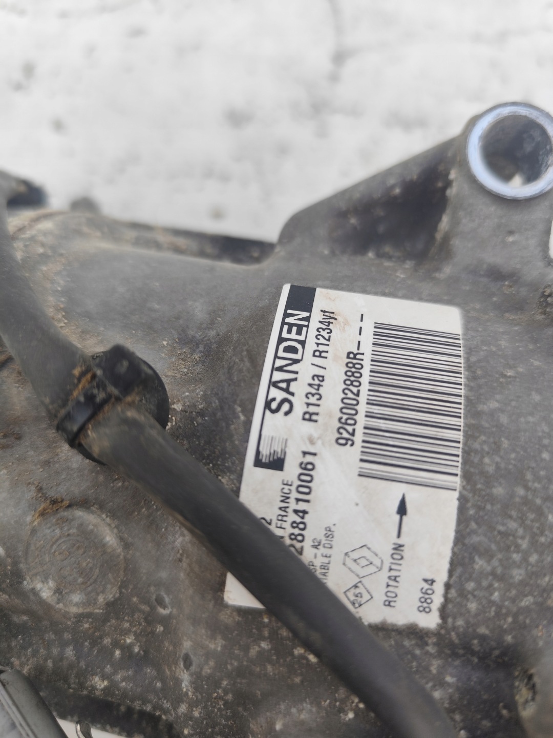 RENAULT CLIO V 5 1.5 BLUE DCI compressor compressor; of the air conditioning