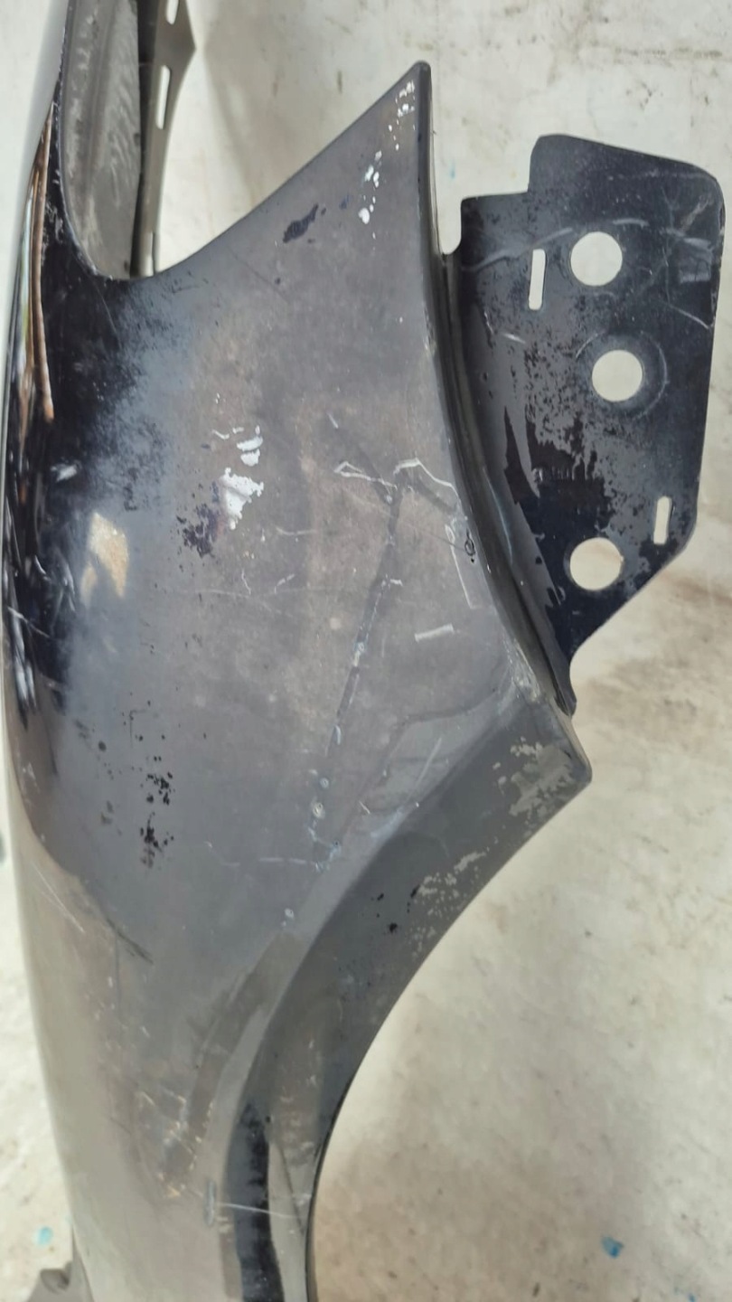VW TOUAREG and 1 02-06 fender front front right