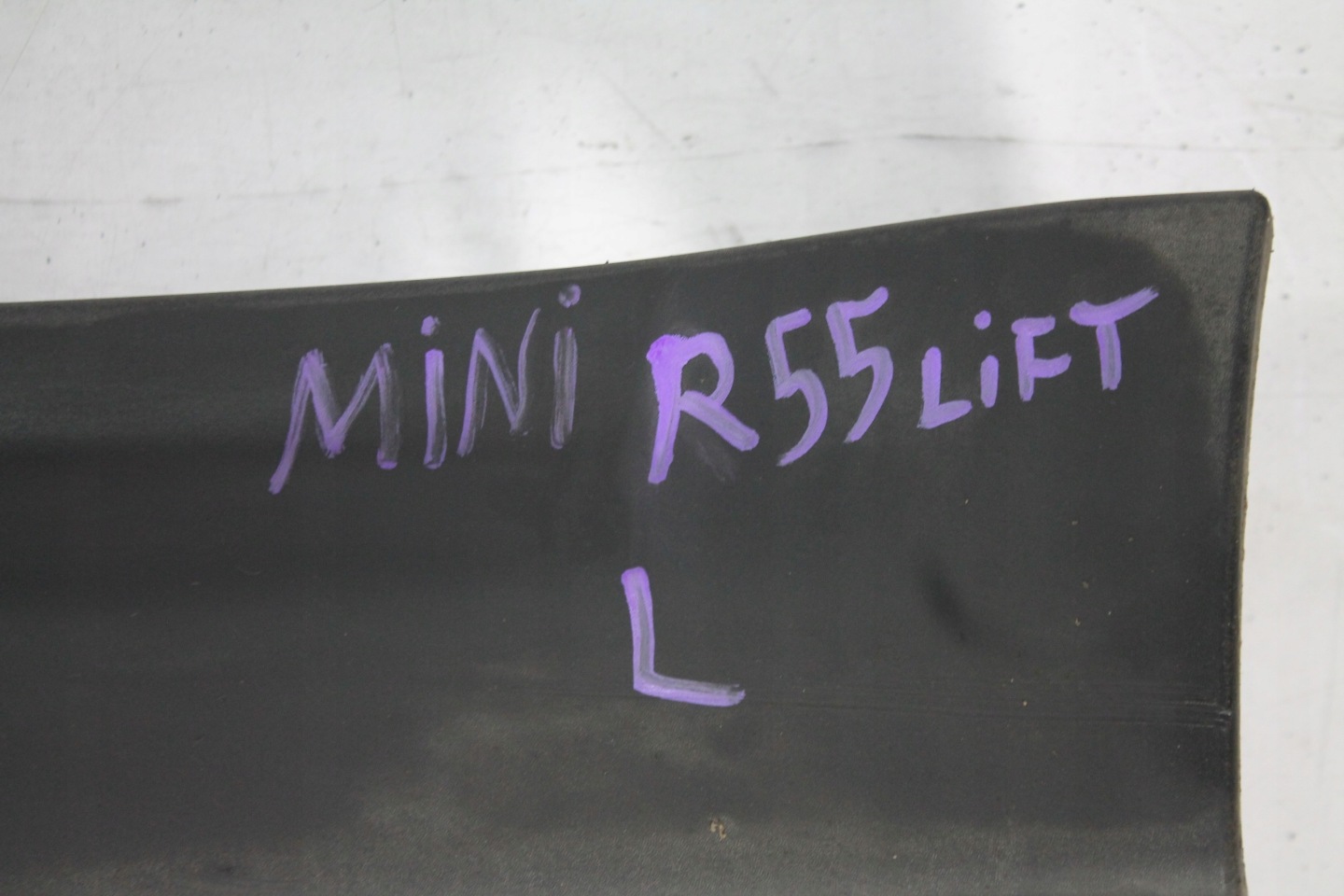 moulding cap threshold left MINI R55 CLUBMAN 07